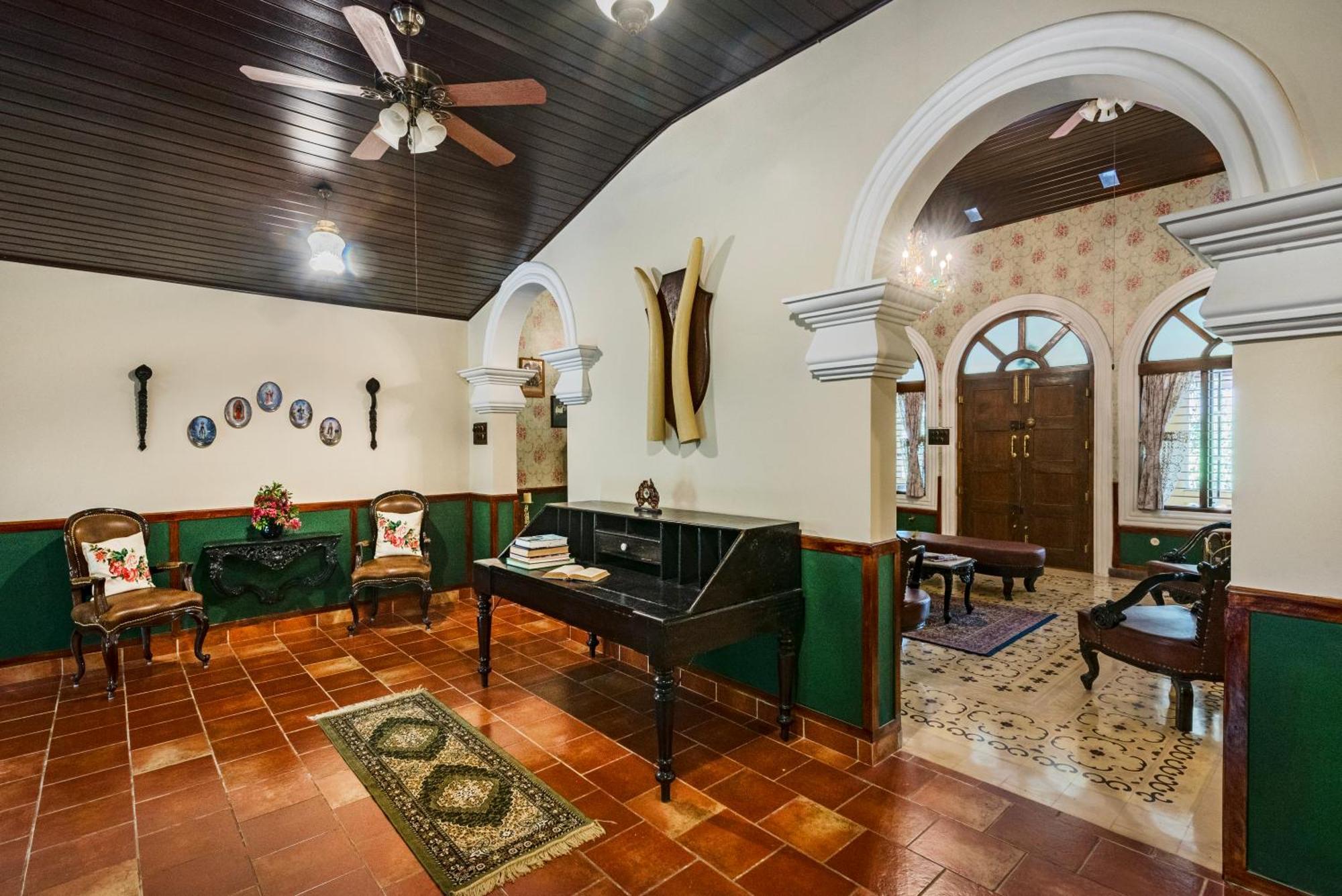 Saffronstays Calamondinn Bungalow, Coorg Gonikoppal Exterior photo